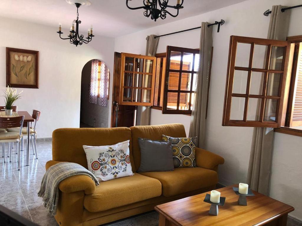 Apartamentos Casa Rosan, Junto A La Caldera De Taburiente Ел Пасо Екстериор снимка